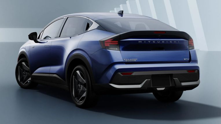 Mitsubishi hồi sinh Eclipse sau 16 năm, nhưng lại là Nissan Leaf đổi logo Xehay Eclipse%20Sportback 100626 2