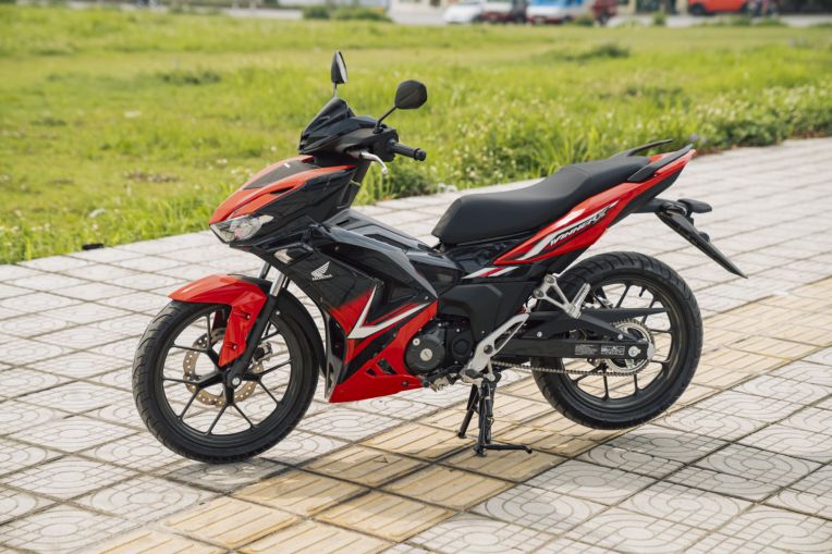 Honda tăng giá 17 mẫu xe máy: Mức điều chỉnh cao nhất 700.000 đồng Xehay HVN%20tang%20gia 030726 2