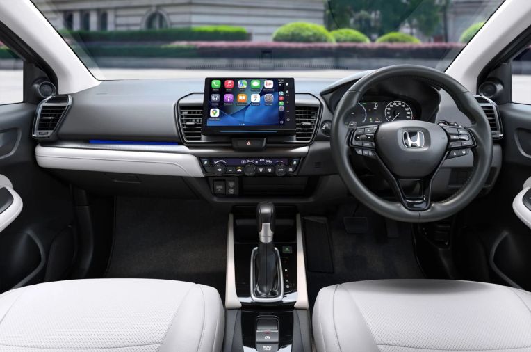 Thiết kế mới sắc sảo, dự kiến sẽ có máy hybrid tiết kiệm nhiên liệu Xehay Honda%20city%2026 080826 4