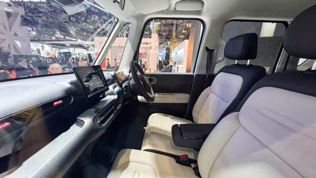 Xehay BYD%20Racco 130826 4