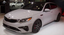 Kia Optima 2019 "hạ lốp" tại Triển lãm New York với một số tinh chỉnh nhỏ Kia Optima 2019 "hạ lốp" tại Triển lãm New York với một số tinh chỉnh nhỏ