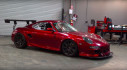 Làm quen với Porsche Boxster Biturbo chỉ có duy nhất một ghế lái ở trung tâm từ hãng độ Bisimoto Làm quen với Porsche Boxster Biturbo chỉ có duy nhất một ghế lái ở trung tâm từ hãng độ Bisimoto