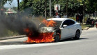 Hà Tĩnh: Mazda3 bốc cháy giữa đường, chủ xe yêu cầu đại lý bồi thường ngang với giá trị xe