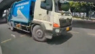 TP. Hồ Chí Minh: Xe rác không nhường đường cho xe cứu thương dẫn đến tai nạn nghiêm trọng