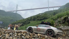 Doanh nhân Hải Phòng cùng Porsche 911 Dakar băng đèo, vượt núi hiểm trở tại Trung Quốc