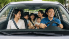 Taxi 4 chỗ chở 2 người lớn và 3 trẻ em dưới 10 tuổi có bị xử phạt không?
