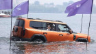 Mẫu xe SUV tích hợp chân vịt điện giúp bơi như thuyền