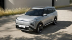Kia Carens Clavis EV trình làng: MPV điện 7 chỗ, sạc nhanh, nhiều công nghệ