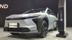 Toyota bZ4X Touring ra mắt Đông Nam Á, SUV điện AWD chạy gần 500 km mỗi lần sạc