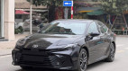 Toyota Camry được ưu đãi tới 100 triệu đồng, cạnh tranh trực tiếp Mazda6