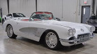 Xế cổ Chevrolet Corvette 1958 độ động cơ được rao bán hơn 13 tỷ VNĐ
