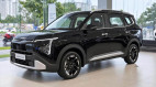 Ảnh thực tế Kia Carens Clavis tại đại lý: Nâng cấp thiết kế, bổ sung công nghệ ADAS, giá từ 639 triệu đồng