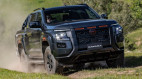 Nissan Navara 2026 trình làng: Cơ bắp, hầm hố, thách thức Ford Ranger