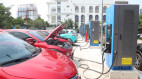Thủ tướng yêu cầu phát triển trạm sạc xe điện, trạm đổi pin tại chung cư để tháo gỡ điểm nghẽn hạ tầng