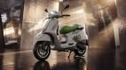 Vespa Edizione Ottantesimo về Việt Nam giá 372 triệu đồng, giới hạn 4 xe mang mã số riêng