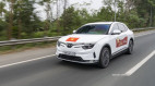 Thị trường ô tô Việt Nam tháng 4/2026: Xe điện VinFast áp đảo, xe xăng dần hụt hơi trong cuộc đua doanh số
