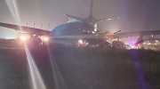 Máy bay hãng hàng không Korean Air trượt đường băng ở Philippines, hơn 170 người thoát nạn