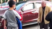 Bắc Ninh: Người đàn ông cụt chân lái Hyundai Tucson gây tai nạn
