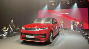 Siêu phẩm Range Rover Sport chính thức ra mắt Việt Nam: SUV hạng sang giá từ 7,329 tỷ đồng