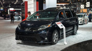 Minivan Toyota Sienna 2018 cập nhật công nghệ để tăng sức cạnh tranh