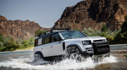 Land Rover Defender 2020 chính thức trình làng, cabin lột xác hoàn toàn