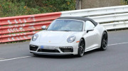 Porsche 911 GTS Cabriolet 2020 không ngụy trang được trông thấy ở Nurburgring