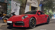 Sài Gòn: Ngắm chiếc Porsche 911 Turbo S màu đỏ 