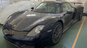 Siêu phẩm Porsche 918 Spyder nhập lậu bị hải quan tịch thu và chờ ngày thanh lý