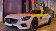 Sài Gòn: Cận cảnh chiếc Mercedes-AMG GT S màu trắng hiếm hoi tại Việt Nam