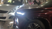 Hà Nội: Hyundai Santa Fe va chạm liên hoàn với 2 ô tô và 2 xe máy khiến nhiều người bị thương