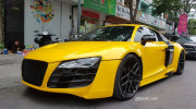 Sài Gòn: Audi R8 độ bodykit Prior Design rực rỡ với bộ cánh vàng tươi