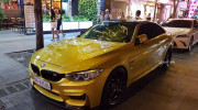 Chạm mặt hàng hiếm BMW M4 Coupe với ngoại thất vàng Austin Yellow trên phố Sài Thành