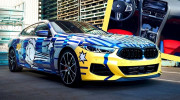 Ra mắt bản giới hạn BMW 8 X JEFF KOONS với cách phối màu đầy “tinh nghịch”