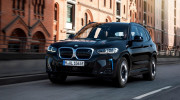 BMW iX3 facelift giá 1,8 tỷ VNĐ ra mắt với ngoại hình và công nghệ được cải tiến nhờ gói trang bị M Sport