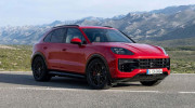 Porsche Cayenne 2025 được bổ sung nhiều trang bị mới, giá bán tăng đáng kể