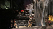 TP.Hồ Chí Minh: Gara ô tô bốc cháy dữ dội, thiêu rụi 2 chiếc Range Rover và một chiếc Audi Q7
