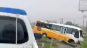 Nghệ An: Xe khách mất lái lao vào giải phân cách khiến 2 người tử vong