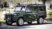 Cận cảnh pha “đập đi xây lại” trên biểu tượng off-road - Land Rover Defender