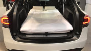DreamCase tạo ra bộ giường ngủ đặc biệt cho Tesla