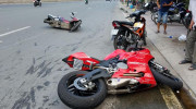 Ducati 899 Panigale mất lái, lao thẳng vào Honda SH Mode tại Sài Gòn