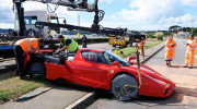 [VIDEO] Nhân viên giao hàng lái siêu xe Ferrari Enzo gây tai nạn, chi phí sửa chữa lên tới hơn 10 tỷ VNĐ