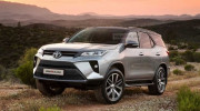 Toyota Fortuner thế hệ mới: Nâng cấp toàn diện, có cả hệ truyền động hybrid