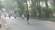 Thực trạng người đi bộ sang đường tuỳ tiện ở Việt Nam