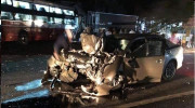 Lâm Đồng: Xe khách mất lái cán nát ô tô con, 2 người tử vong