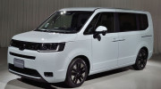 Honda Step WGN 2022: MPV “trần cao, mái thoáng