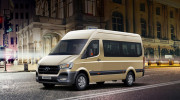 THACO giới thiệu sản phẩm minibus Hyundai Solati cạnh tranh với Ford Transit