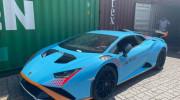 “Khui công” siêu phẩm Lamborghini Huracan STO với màu sơn Blu Laufey