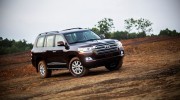 Toyota Việt Nam giới thiệu Land Cruiser 2015 giá 2,8 tỷ đồng