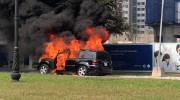 Xôn xao clip xe sang Mercedes-Benz GLS bốc cháy dữ dội tại Hà Nội