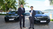Mercedes-Benz Việt Nam bàn giao 2 xe S-Class cho Vinpearl Nha Trang
